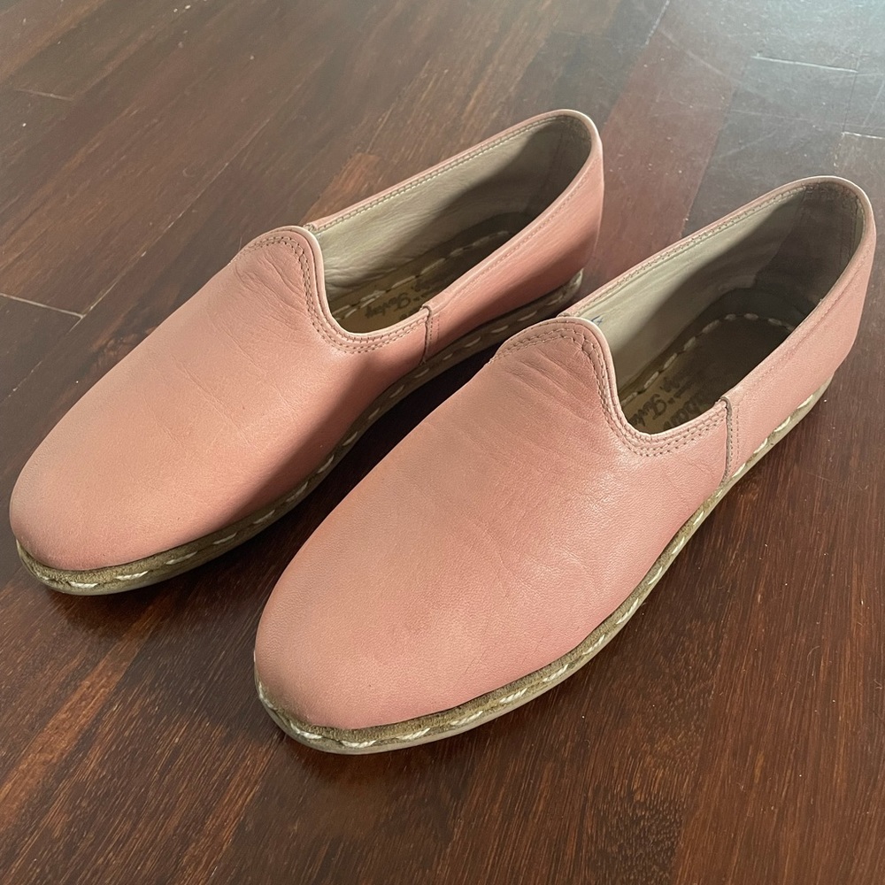 Pink (Roatan Rose) Sabah Leather Shoes 39 (US sz8)
